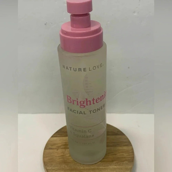 Nature Love Facial Toner Brightening, Controls Oil Vitamin 6 fl oz New - Picture 1 of 5